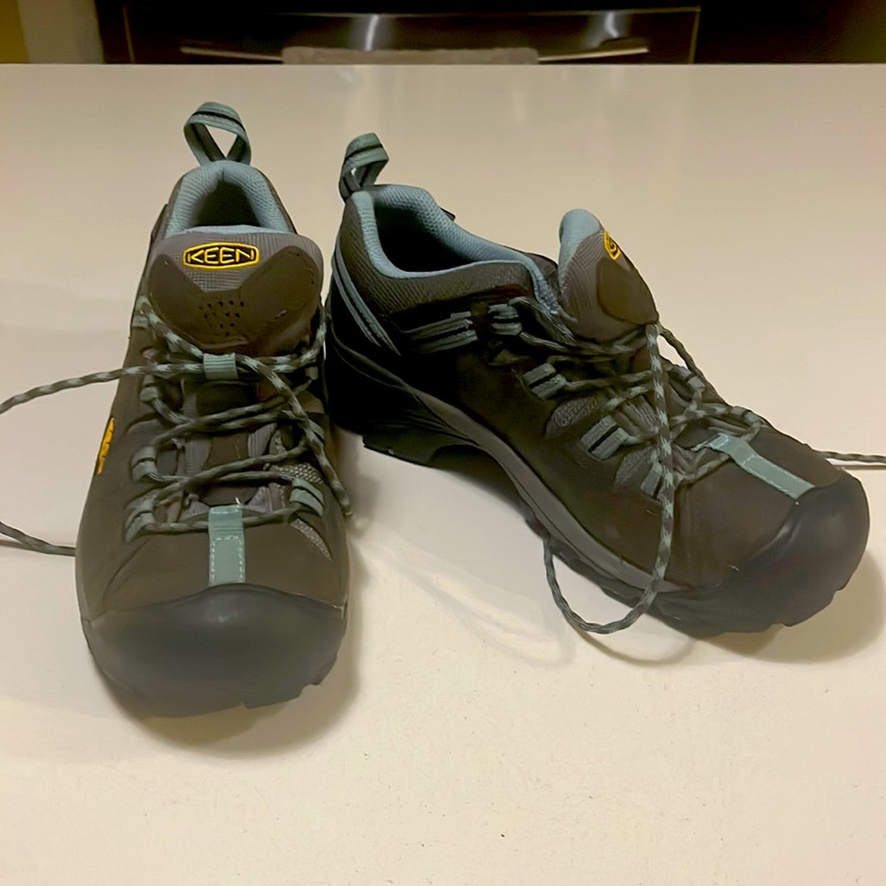 Keen Targhee Hiking Shoes